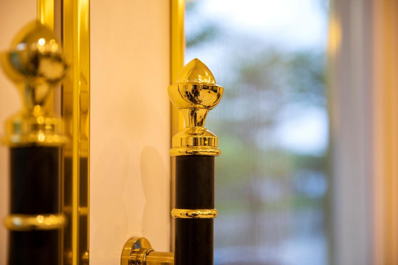 Ha Long Essence Hotel Εξωτερικό φωτογραφία